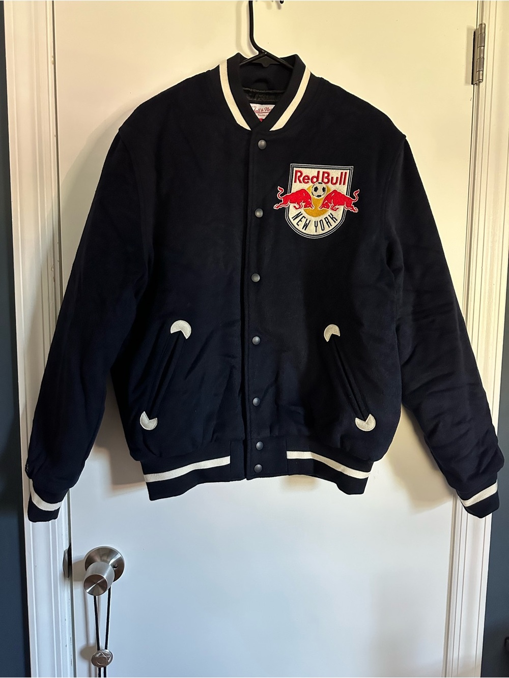New York Red Bull Navy Jacket Mitchell & Ness MLS Woman’s Size Medium